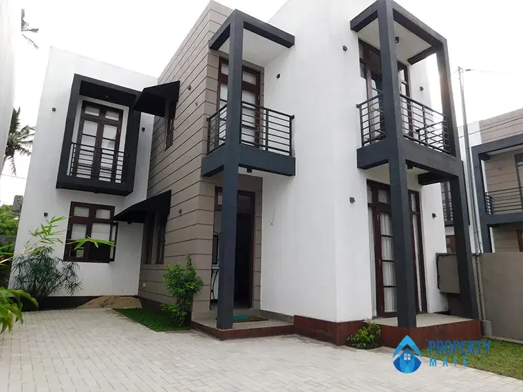 Two storey house for sale in Kelaniya Odiliya Residency